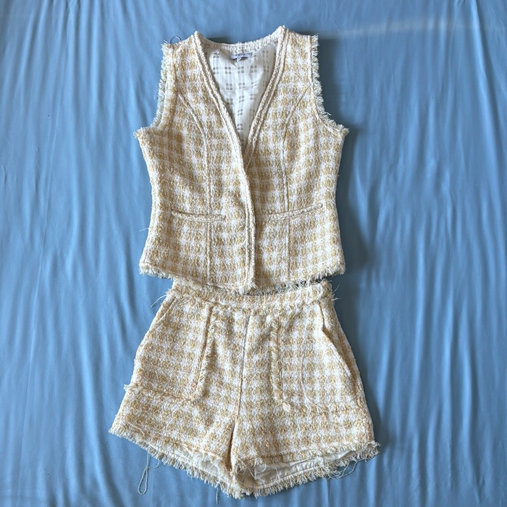 Fate Yellow and White Tweed Vest Set
